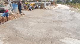 Padat Karya Cor Blok di Banaran IV